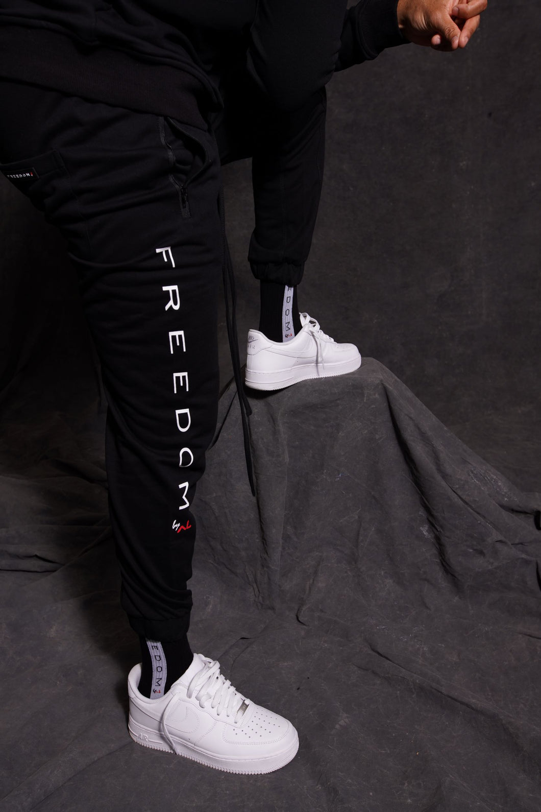 SIG LOGO TROUSERS