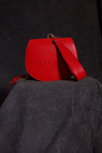 Load image into Gallery viewer, ON THE RUN