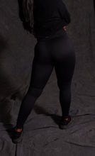 Load image into Gallery viewer, DIANA TIGHTS
